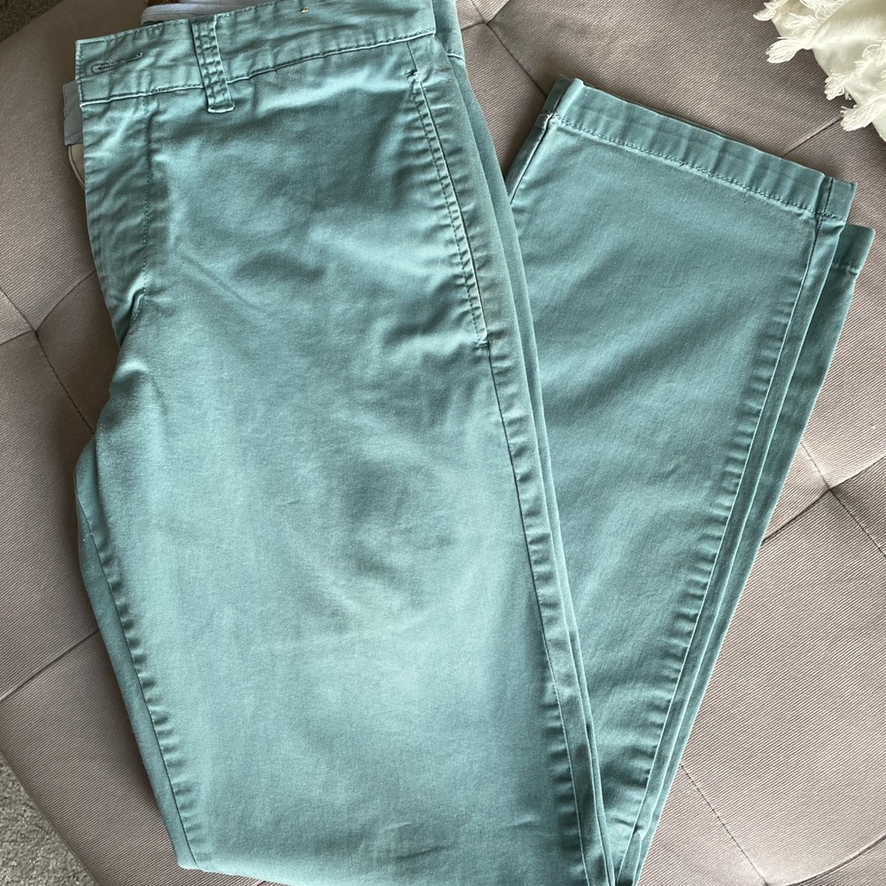 Teal men’s khaki pants